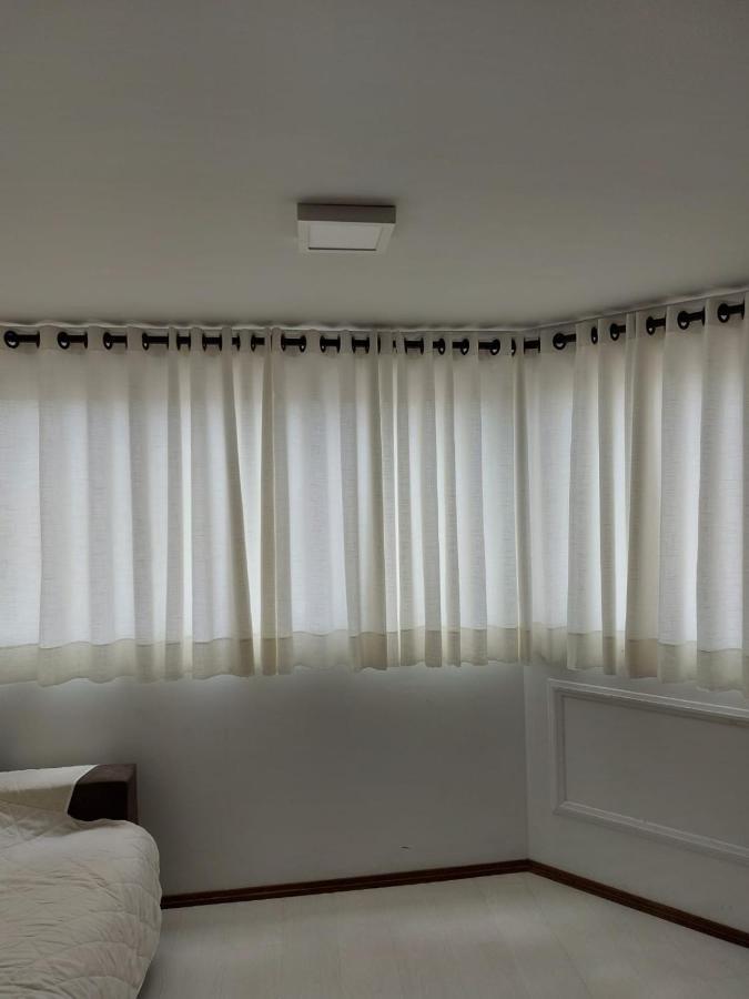 Flat Street Apartment
